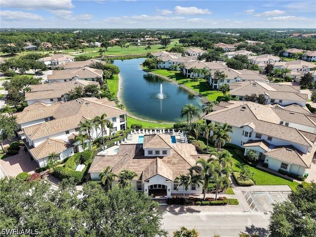 4758 Stratford CT 1302, Naples, FL 34105