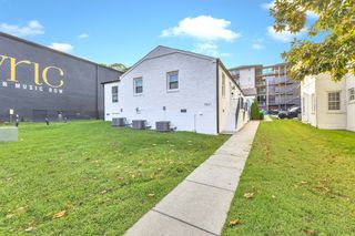 1021 17th Ave S # A, Nashville, TN 37212