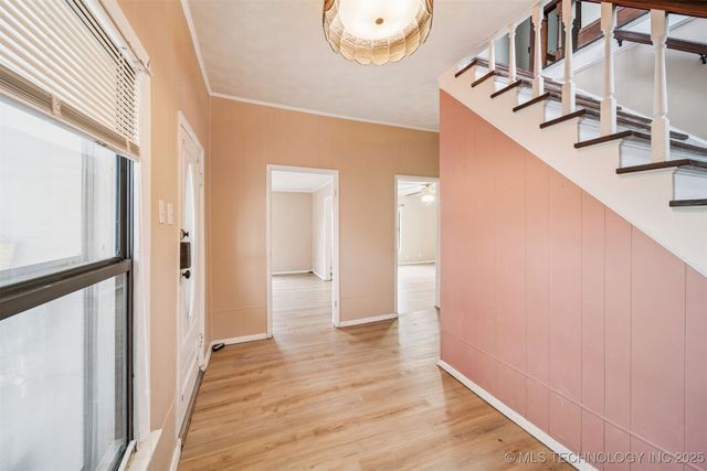 422 W Davis Drive, Nowata, OK 74048