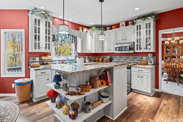 2502 River Oaks Drive, Lafayette, IN 47905