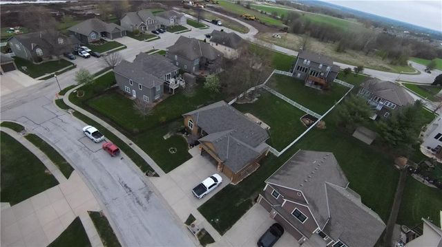 915 Englewood Drive, Kearney, MO 64060