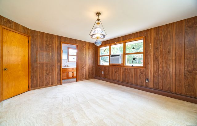 28 Cemetery Road, Willington, CT 06279