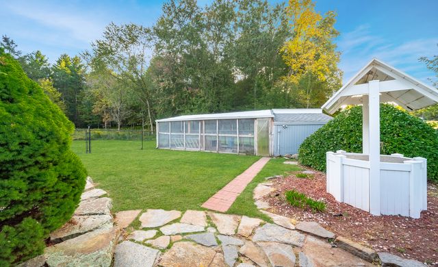28 Cemetery Road, Willington, CT 06279
