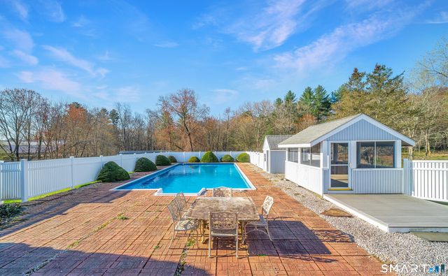 28 Cemetery Road, Willington, CT 06279