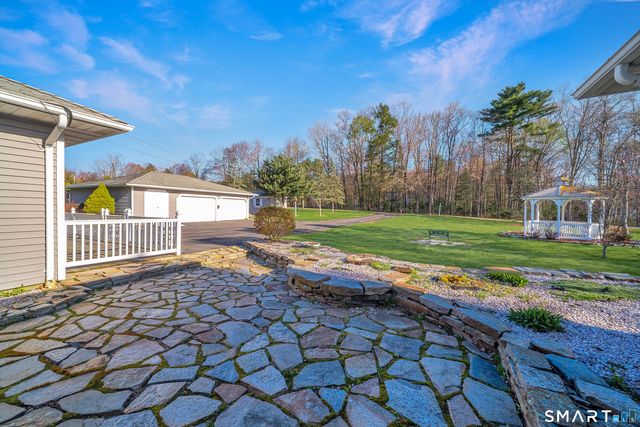 28 Cemetery Road, Willington, CT 06279