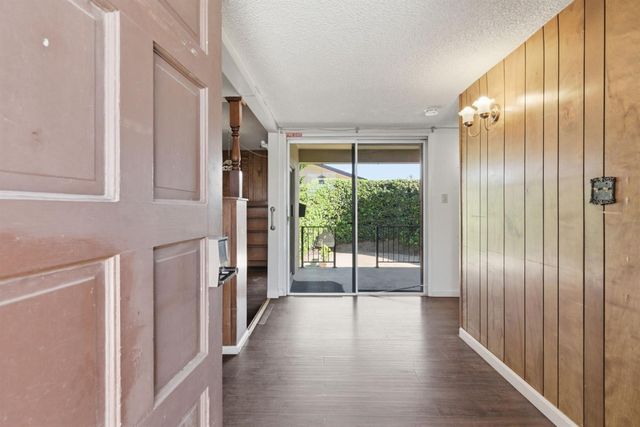 16590 S Austin Rd, Manteca, CA 95336