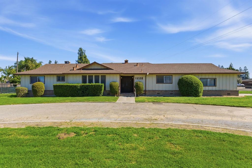 16590 S Austin Rd, Manteca, CA 95336