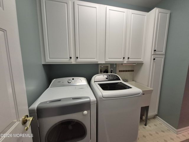 50 Daffodil Drive, Little Egg Harbor, NJ 08087