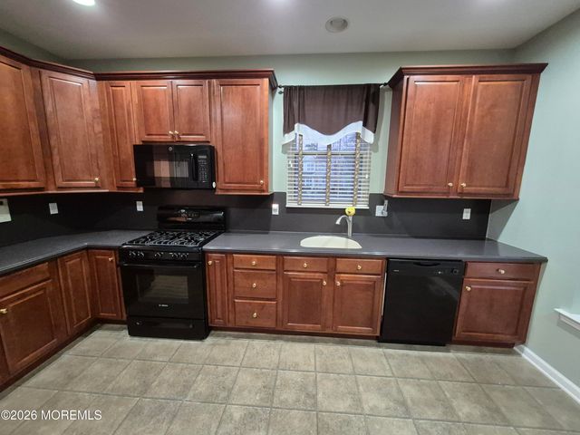 50 Daffodil Drive, Little Egg Harbor, NJ 08087