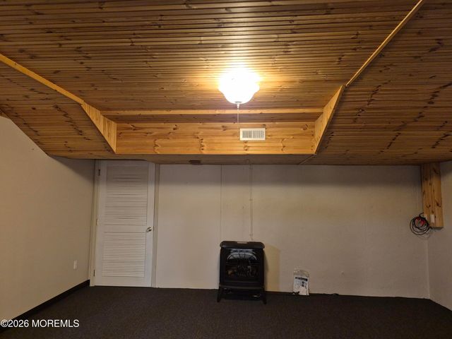 50 Daffodil Drive, Little Egg Harbor, NJ 08087