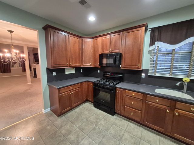 50 Daffodil Drive, Little Egg Harbor, NJ 08087