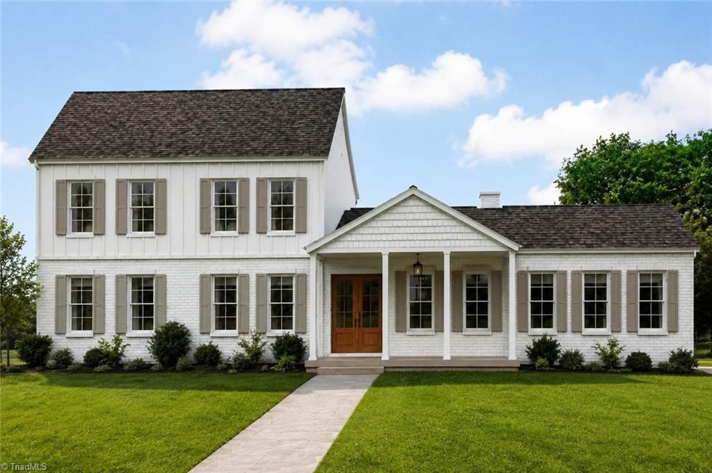 324 NW Banbury Road, Winston-salem, NC 27104