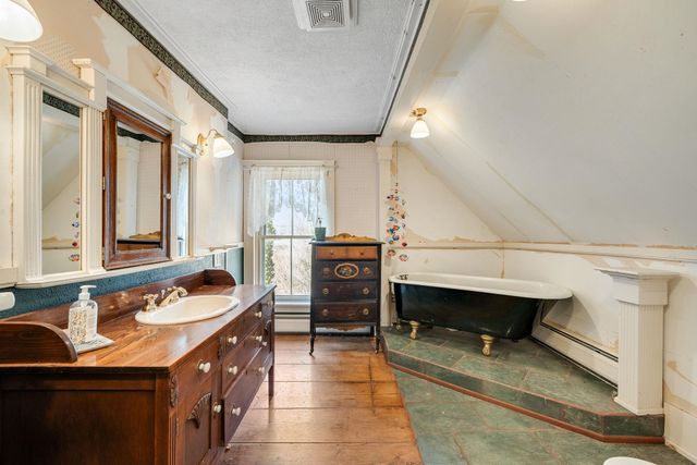 546 Anderson Road, Barre Town, VT 05641