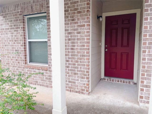 15585 Briar Forest Drive, Conroe, TX 77306