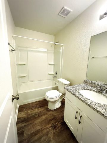 15585 Briar Forest Drive, Conroe, TX 77306