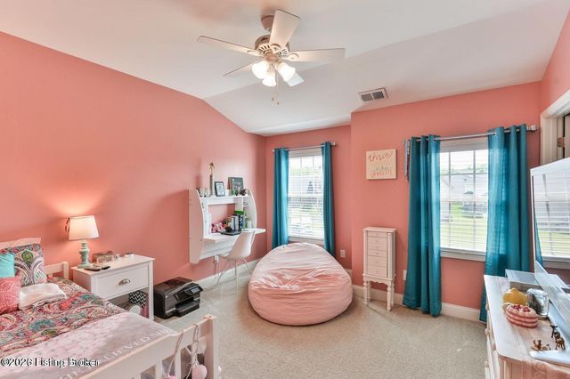 1917 Carabiner Way, Louisville, KY 40245
