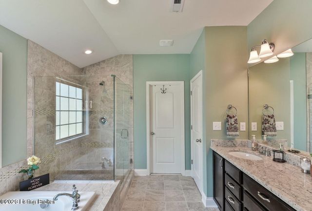 1917 Carabiner Way, Louisville, KY 40245