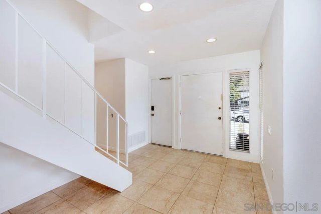 3380 Mount Ariane, San Diego, CA 92111