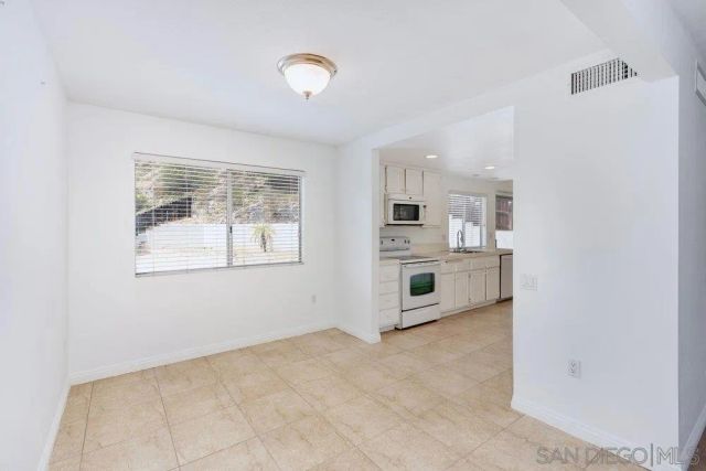 3380 Mount Ariane, San Diego, CA 92111