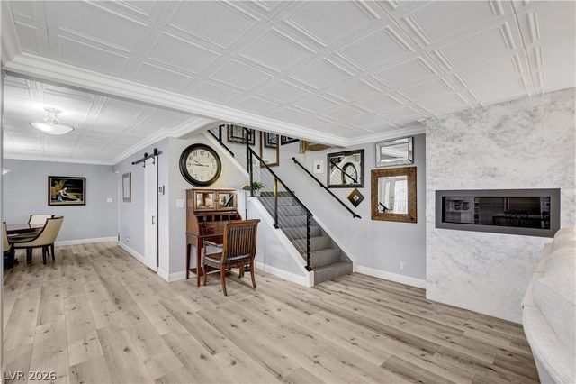 3200 Bel Air Drive, Las Vegas, NV 89109