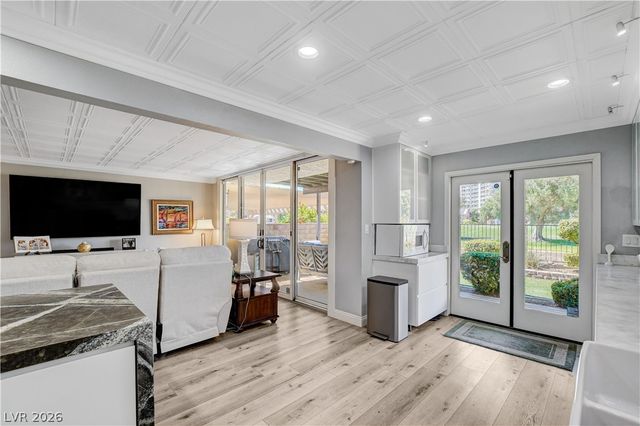 3200 Bel Air Drive, Las Vegas, NV 89109