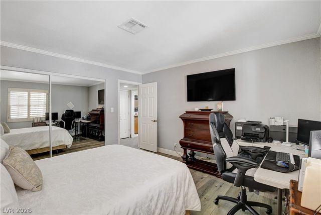 3200 Bel Air Drive, Las Vegas, NV 89109