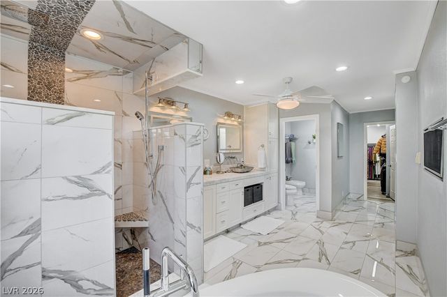 3200 Bel Air Drive, Las Vegas, NV 89109