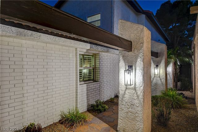 3200 Bel Air Drive, Las Vegas, NV 89109