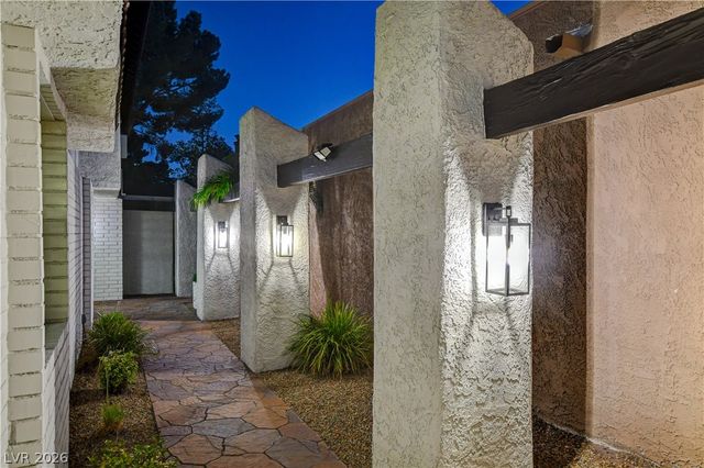 3200 Bel Air Drive, Las Vegas, NV 89109