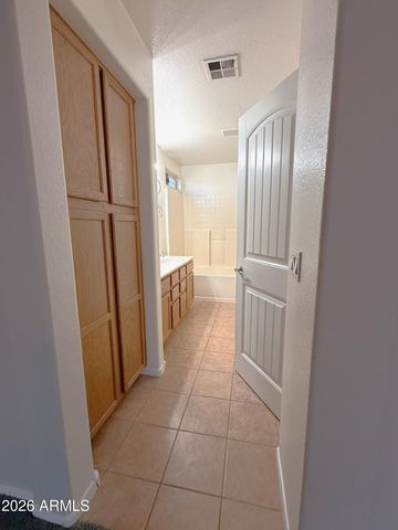 4028 W LONE CACTUS Drive, Glendale, AZ 85308