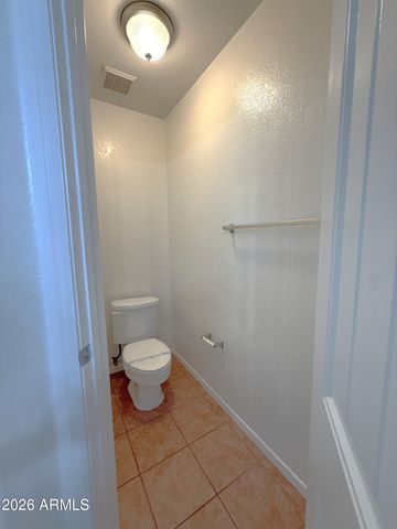 4028 W LONE CACTUS Drive, Glendale, AZ 85308