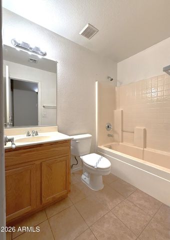 4028 W LONE CACTUS Drive, Glendale, AZ 85308