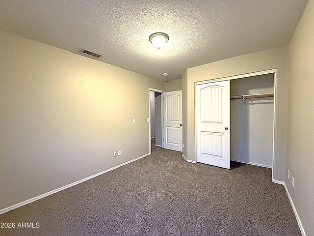 4028 W LONE CACTUS Drive, Glendale, AZ 85308