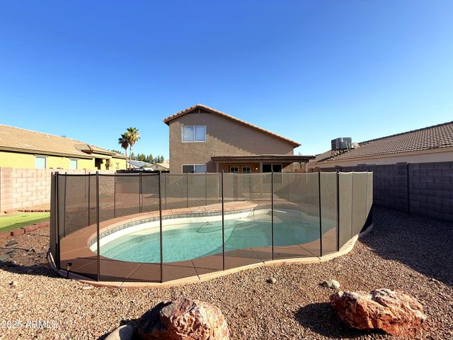 4028 W LONE CACTUS Drive, Glendale, AZ 85308