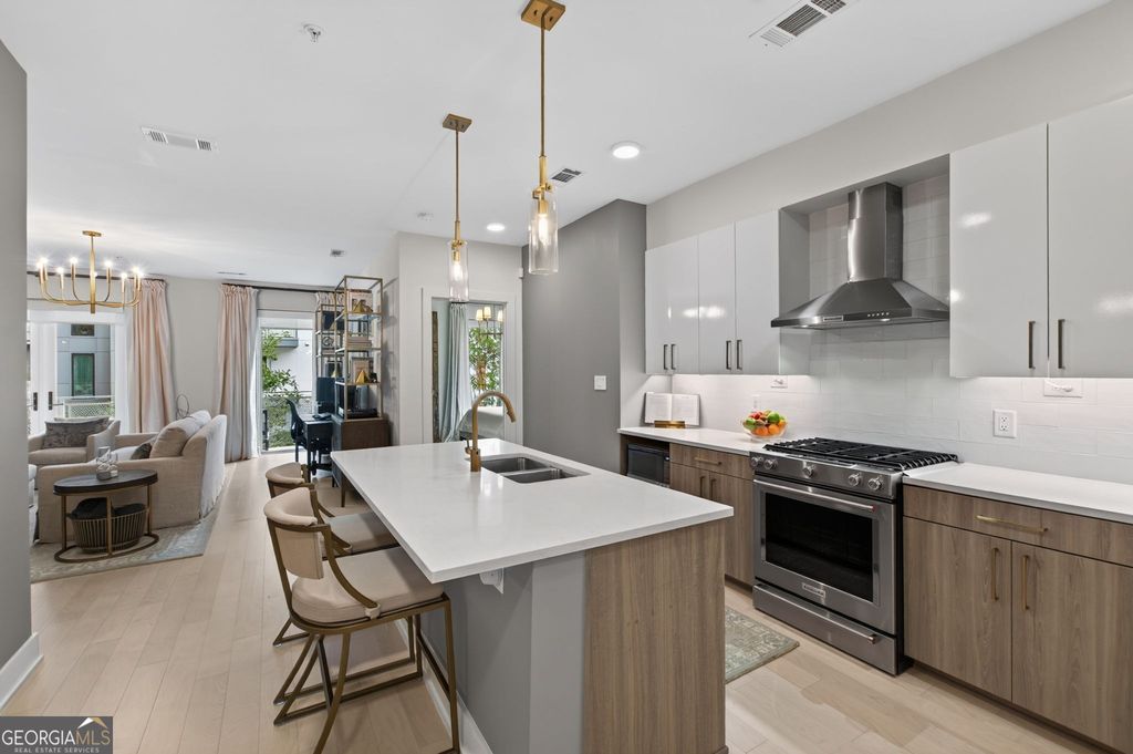 775 Juniper Street NE 328, Atlanta, GA 30308 — photo 3