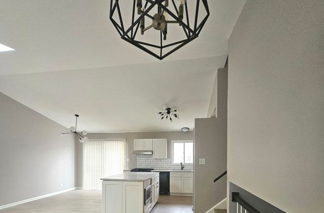 1149 N Cardinal Drive, Palatine, IL 60074