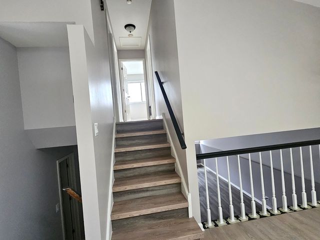 1149 N Cardinal Drive, Palatine, IL 60074