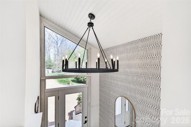 8001 Serendipity Lane, Charlotte, NC 28277