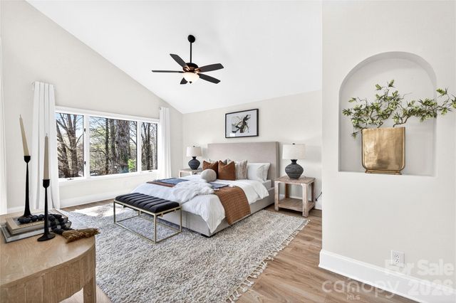 8001 Serendipity Lane, Charlotte, NC 28277