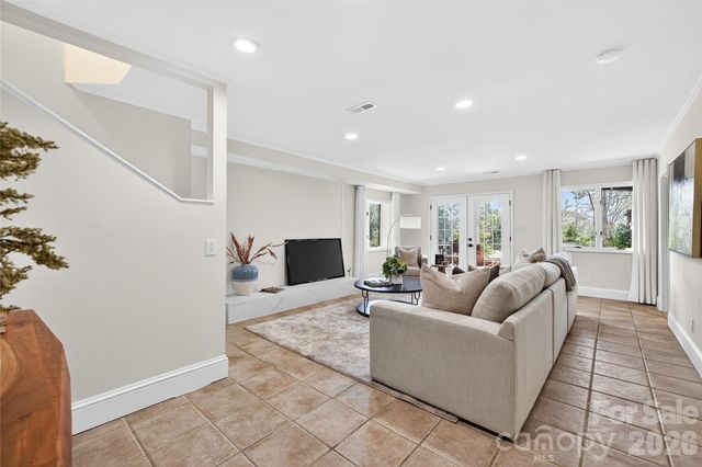 8001 Serendipity Lane, Charlotte, NC 28277