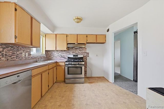 4759 Bernice Avenue, Warren, MI 48091