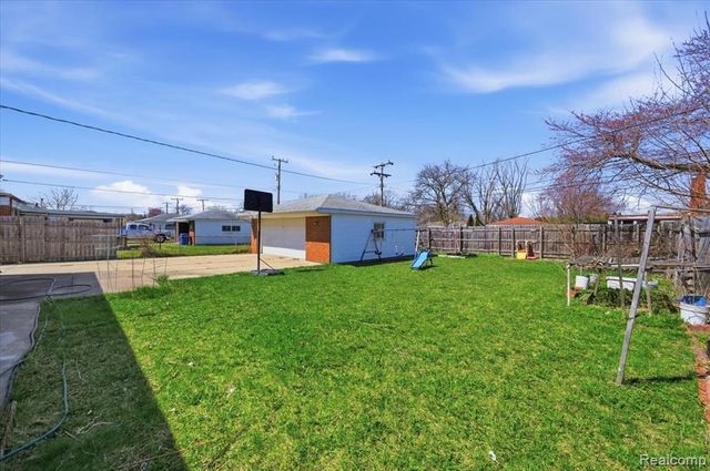 4759 Bernice Avenue, Warren, MI 48091