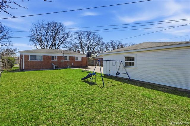 4759 Bernice Avenue, Warren, MI 48091