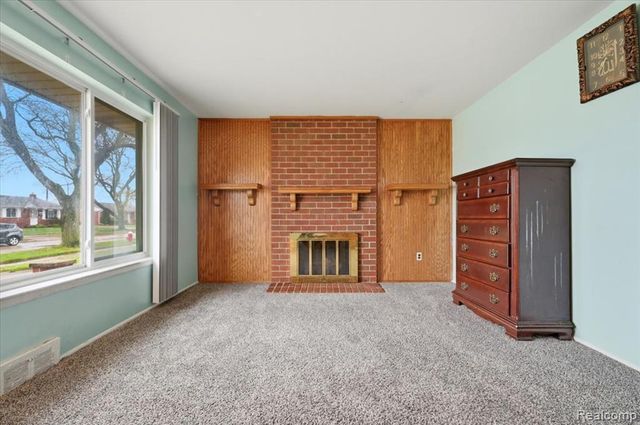 4759 Bernice Avenue, Warren, MI 48091