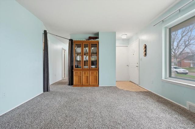 4759 Bernice Avenue, Warren, MI 48091