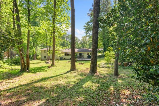 3080 Brownmoore Drive SW, Marietta, GA 30060