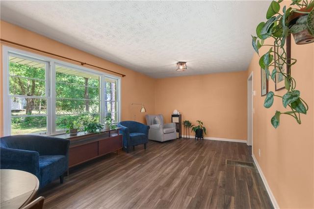 3080 Brownmoore Drive SW, Marietta, GA 30060