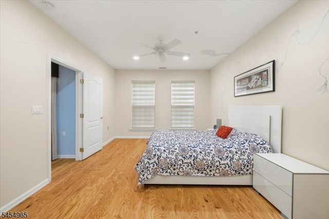 2101 Neville Ct, Franklin Twp., NJ 08873