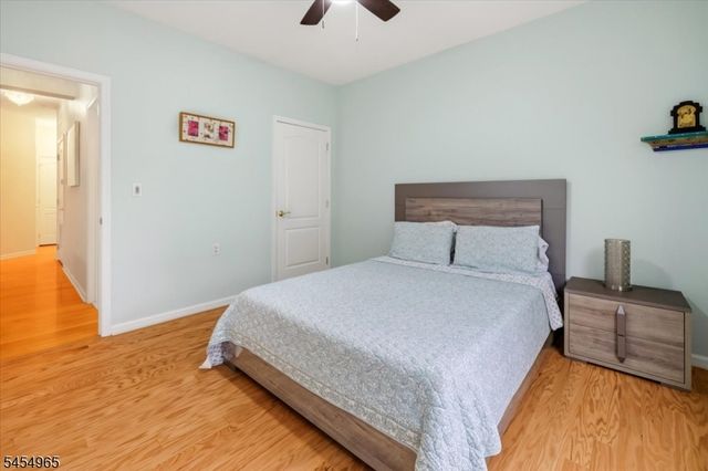 2101 Neville Ct, Franklin Twp., NJ 08873