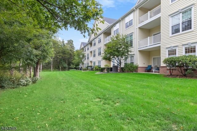 2101 Neville Ct, Franklin Twp., NJ 08873